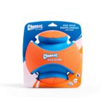 Chuckit! Kick Fetch Large – Robuster Hundeball mit ergonomischen Einkerbungen für mittelgrosse bis grosse Hunde – Bild 3