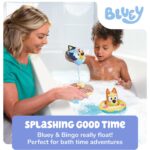 TOMY Toomies Badespielzeug Bluey & Bingo Schwimmring – Badewannenspass für Kleinkinder – Bild 4