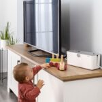 reer CableGuard Kabelbox – Kindersichere Steckdosenleisten-Box mit Drehverschluss – Bild 9