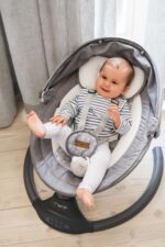 MoMi KENANI Babywippe bis 9 kg – Bluetooth & Fernbedienung für entspannte Eltern – Bild 11