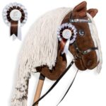 Hobby Horse Land Sunny Dream A3 – Steckenpferd mit Glitzer-Trense für Kinder ab 5