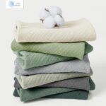 lulumoon Baby Lätzchen 8er-Set – 4-lagiges Musselin Halstuch für 0–36 Monate – Bild 7