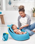 Skip Hop Moby Wal Rinser – Tränenfreier Spülbecher für Babys Haarewaschen – Bild 2