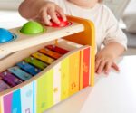 Hape Xylophon & Hammerspiel mit ausziehbarem Instrument – Motorik & Musikförderung ab 10 Monaten – Bild 5