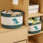Tidelit Aufbewahrungskorb 35L Baumwollseil mit Dinosaurier-Stickerei & Holzgriffen – Bild 6