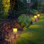 Homemory Solar LED Grablicht weiss – Wasserdichte Friedhofskerze mit Lichtsensor, 2er-Set – Bild 7