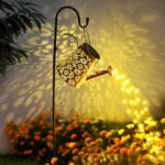 GIGALUMI Solar-Giesskanne mit 60 LEDs – Wasserdichte Gartenleuchte für aussen