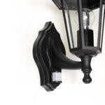 Licht-Erlebnisse Aussenleuchte PARIS mit Bewegungsmelder – Nostalgische Wandlampe Aluminium IP44 – Bild 7