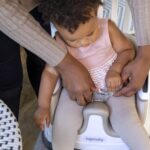 Ingenuity 2-in-1 Sitzerhöhung – Babysitz & Kleindersitz mit abnehmbarem Tablett – Bild 8