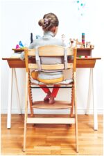 Moby-System Woody Mitwachsender Hochstuhl – Massivholz-Kinderstuhl mit 12-stufiger Verstellung – Bild 5