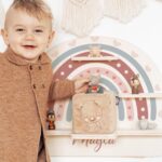 Kidsmood Tonie Regal mit Namen – Personalisiertes Wandregal für Musikbox & Hörfiguren – Bild 6