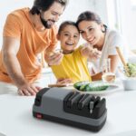 YOORLEAY 4 in 1 Elektrischer Messerschärfer – Professionelle Schärfe für alle Messertypen – Bild 2