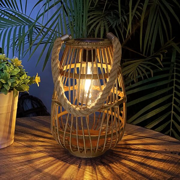 Pearlstar Rattan-Solarlaterne 27 cm – Hängende Gartendeko mit Automatik für Aussen