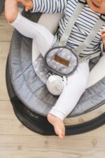 MoMi KENANI Babywippe bis 9 kg – Bluetooth & Fernbedienung für entspannte Eltern – Bild 12