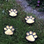 hellum Solar Pfoten 4 LED warmweiss – Gartenleuchte & Grablicht für Haustiere – Bild 8