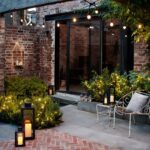 Lights4fun Solar-Laterne 29,5 cm Schwarz mit LED-Kerze – Wetterfeste Gartenbeleuchtung – Bild 5
