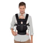 Ergobaby Omni Breeze Babytrage – 4 Tragepositionen ab Geburt bis 20kg, Onyx Black – Bild 3