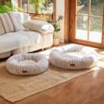 FUKUMARU Orthopädisches Hundebett 64x64 cm – Memory-Schaum Donut-Design in Kamel – Bild 8