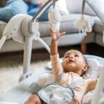 Ingenuity Comfort 2 Go – Tragbare Babyschaukel mit 12 Melodien & Zeitschaltuhr – Bild 7