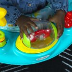 Baby Einstein Ocean Explorers Curiosity Cove – 2-in-1 Türhopser & Bodenspielzeug ab 6 Monaten – Bild 12