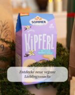 VEGAN BOX® Adventskalender 2026 – 24 vegane Snacks & Süssigkeiten mit nachhaltiger Verpackung – Bild 4