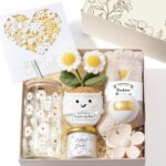 UNIVERTEN Wellness-Geschenkset für Frauen – Badebombe, Duftkerze & Taschenkumpel