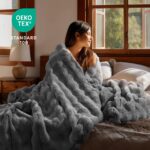 BEDELITE Bubble Kuscheldecke 150x200 cm – Flauschige Plüschdecke mit Kaninchenfellimitat – Bild 2
