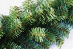 6 Meter Künstliche Tannengirlande Grün/Weiss – Realistische Weihnachtsdeko für Innen & Aussen – Bild 5