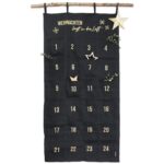 Papierdrachen Adventskalender 2026 – Bestickter Wandteppich Schwarz-Gold 120x60 cm