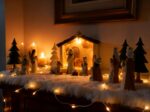 14-teiliges Krippenfiguren Set handbemalte Weihnachtskrippe mit LED-Beleuchtung – Bild 7
