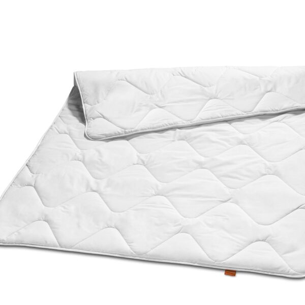 sleepling Kinderdecke 100x135 cm Winterbettdecke – Wärmend & Allergikergeeignet