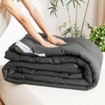 WAVVE Ganzjahresdecke 135x200 cm – Mikrofaser Steppdecke mit 300gsm Füllung – Bild 8