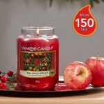 Yankee Candle Red Apple Wreath 623g – Grosse Duftkerze mit 150h Brenndauer – Bild 2