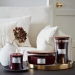 WoodWick Sanduhr Duftkerze Black Cherry – 130 Stunden Brenndauer mit knisterndem Holzdocht – Bild 7