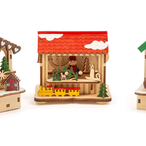 small foot Weihnachtsmarkt Lampen-Set aus Holz – LED-Dekoration mit 3 beleuchteten Hütten