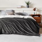 BEDSURE Sherpa Kuscheldecke 220x240 cm – Flauschige Wolldecke Anthrazit für Couch & Bett – Bild 2