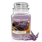Yankee Candle Duftkerze Dried Lavender & Oak – 150h Brenndauer im Glastiegel