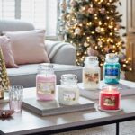 Yankee Candle Snow Globe Wonderland – Grosse Duftkerze mit Minze & Eukalyptus, 150h Brenndauer – Bild 6