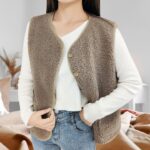 beifon Teddy Fleece Weste Damen – Ärmellose Fellweste mit V-Ausschnitt für Herbst & Winter – Bild 2
