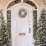 Valery Madelyn Weihnachtskranz 40cm Weiss-Gold mit 20 LEDs & Timer – Haustürkranz – Bild 8