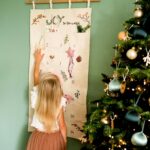 Papierdrachen Adventskalender 2026 – 120x60 cm Wandkalender mit 24 Stoffbeuteln – Bild 5