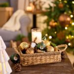 Valery Madelyn Weihnachtskugeln Set 40er – Bruchsichere Christbaumkugeln Bronze & Grün – Bild 3