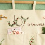 Papierdrachen Adventskalender 2026 – 120x60 cm Wandkalender mit 24 Stoffbeuteln – Bild 4